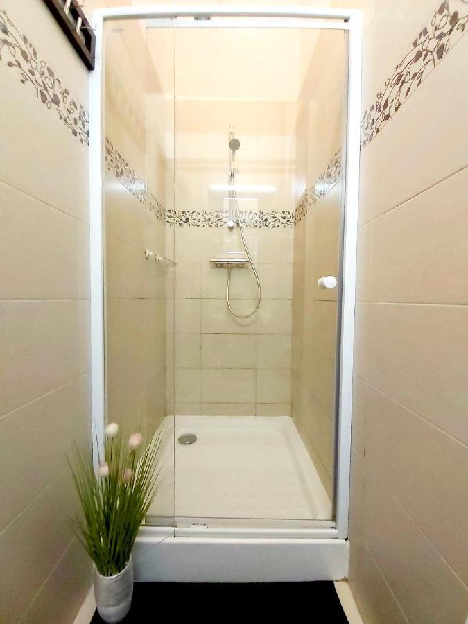 Апартаменты Nora Studio Apartman - Эгер Экстерьер фото